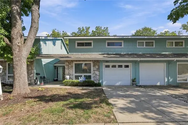 6513 W 49th Street, Mission, KS 66202