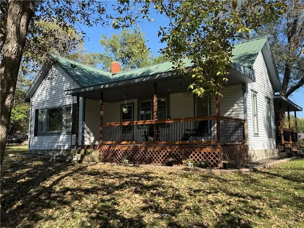 80 S Douglas Street, Kingston, MO 64650
