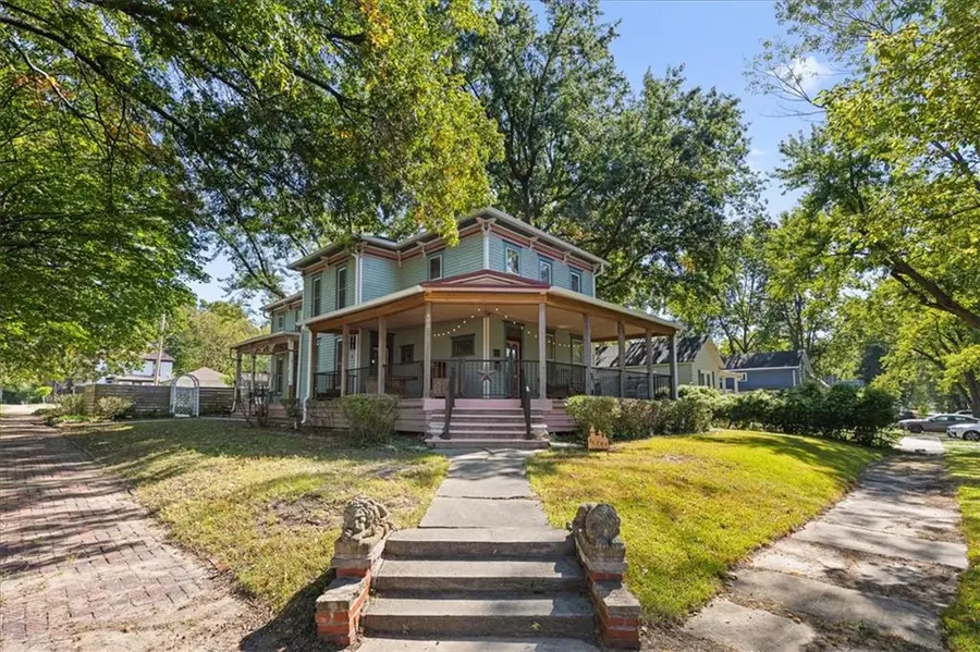 403 S Mulberry Street, Ottawa, KS 66067 - #2