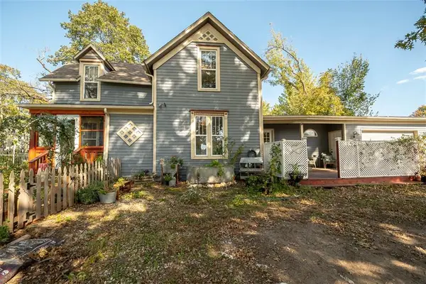 418 5th Street, Baldwin City, KS 66006