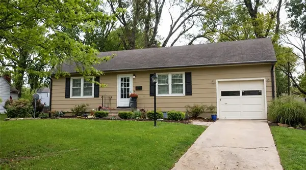 8708 Grande Pas Street, Kansas City, MO 64114