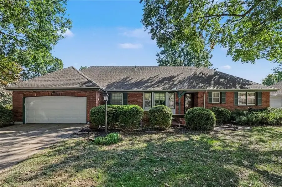 5125 Spring Avenue, Kansas City, MO 64133 - #2