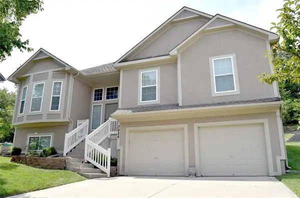 7826 Mullen N/a, Lenexa, KS 66216