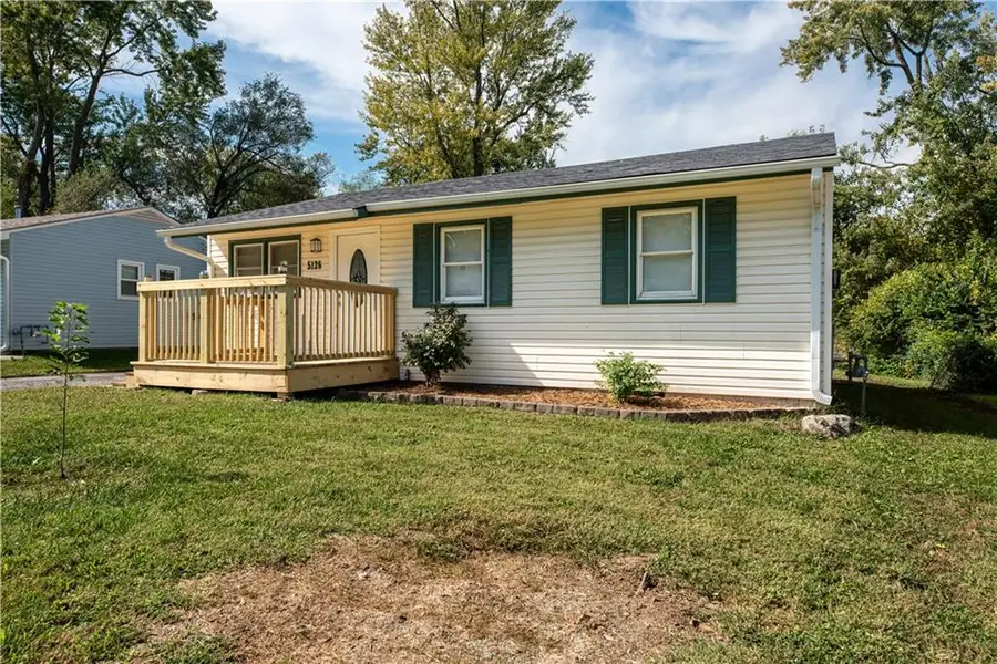 5126 N Corrington Avenue, Kansas City, MO 64119 - #2