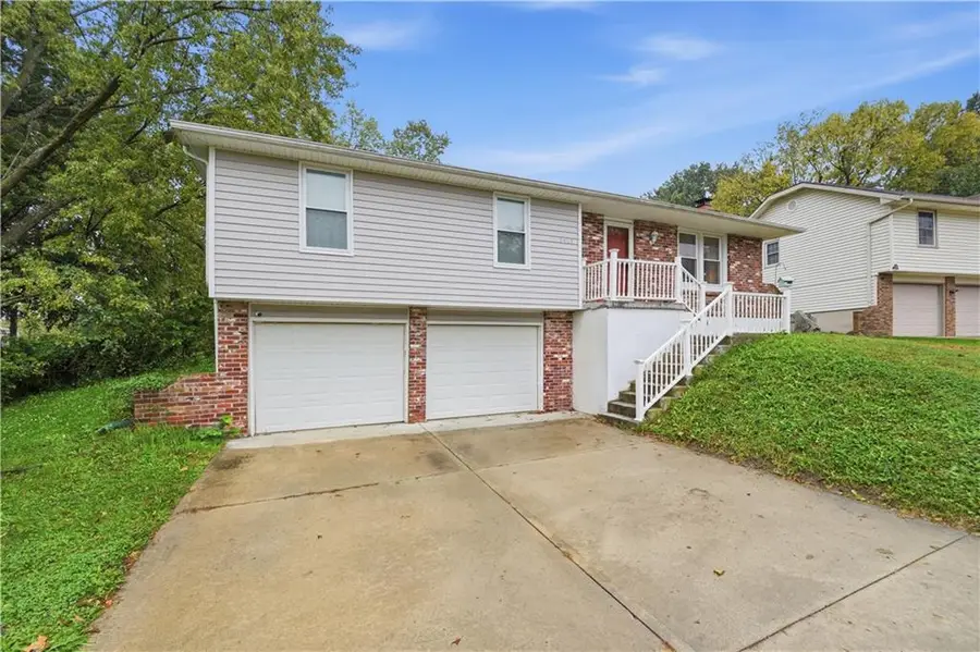 7415 NW 80th Terrace, Kansas City, MO 64152 - #2
