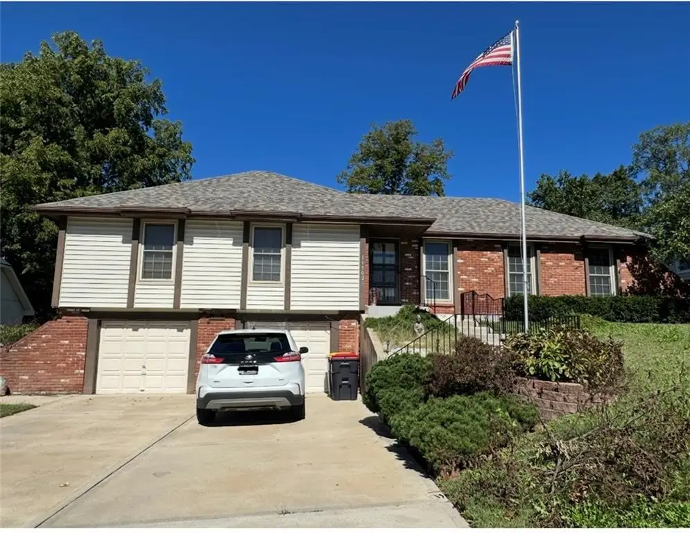 11302 Nw 60th Street, Parkville, MO 64152 - #1