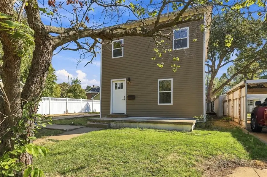 15 S Holbrook Street, Fort Scott, KS 66701 - #2