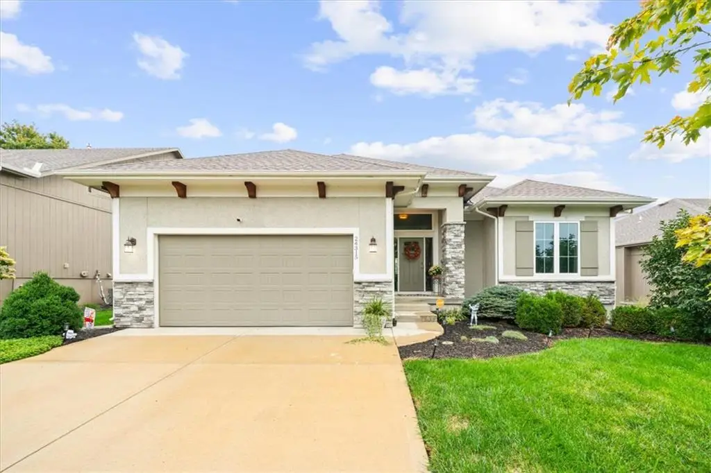 24315 W 91st Place, Lenexa, KS 66227 - #1