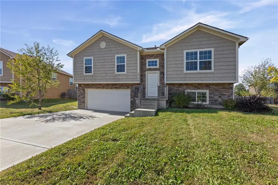 17176 S Kill Creek Road, Gardner, KS 66030 - #3