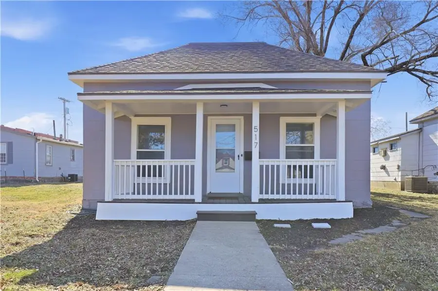 517 Parker Avenue, Osawatomie, KS 66064 - #2