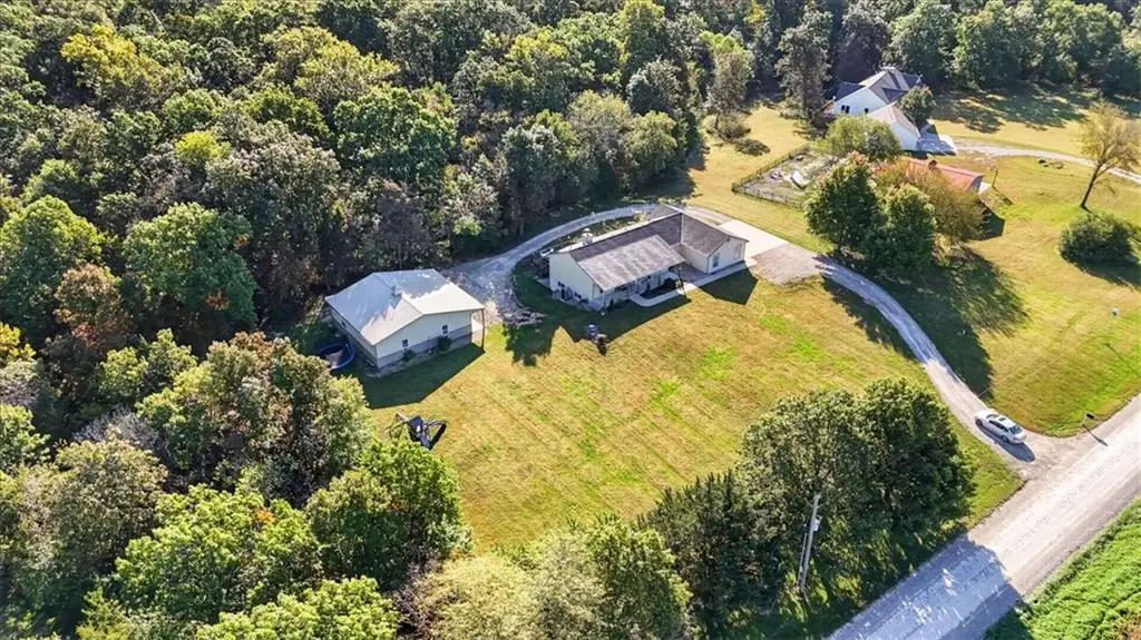 3815 Indiana Road, Pomona, KS 66076 - #1