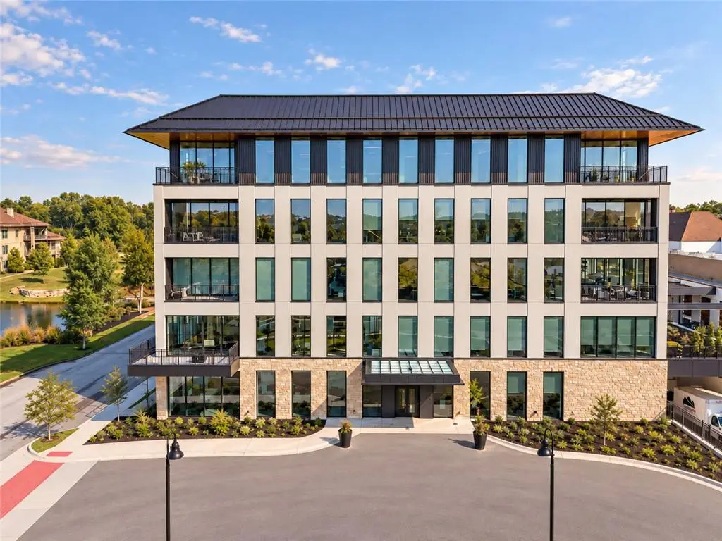 4951 W 134th Street #204, Leawood, KS 66209 - #1