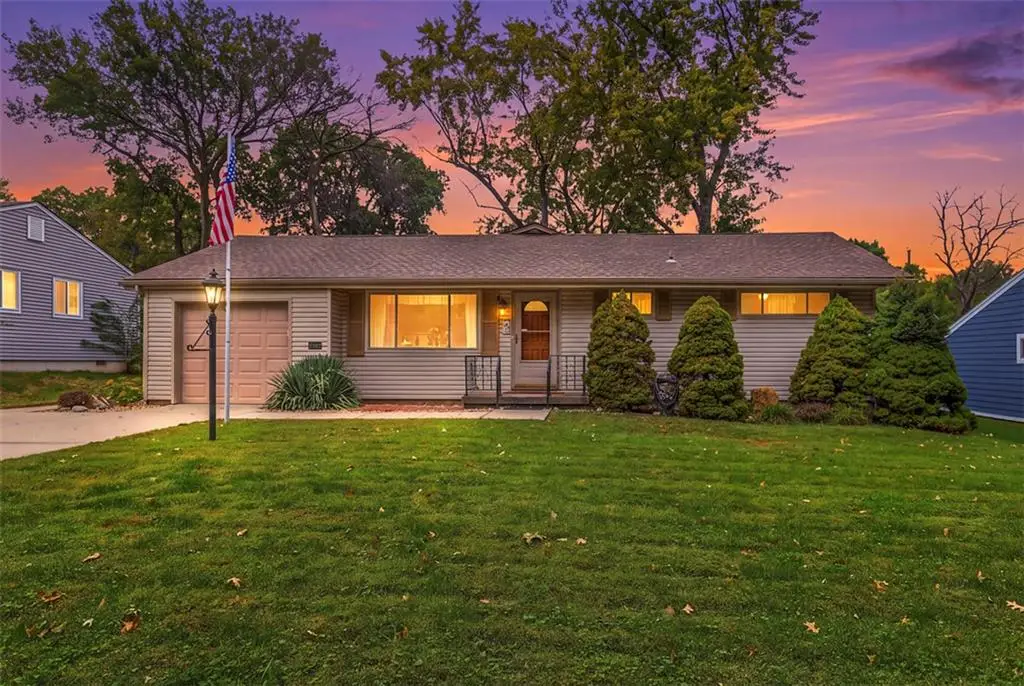 6920 W 72nd Terrace, Overland Park, KS 66204 - #1