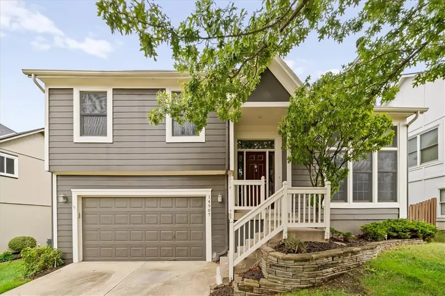 14907 S Summit Street, Olathe, KS 66062 - #2