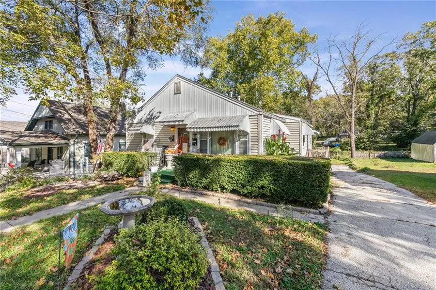 535 S Arlington Avenue, Independence, MO 64053 - #3