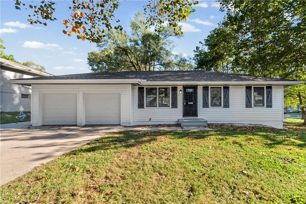 11911 Fremont Avenue, Grandview, MO 64030 - #1