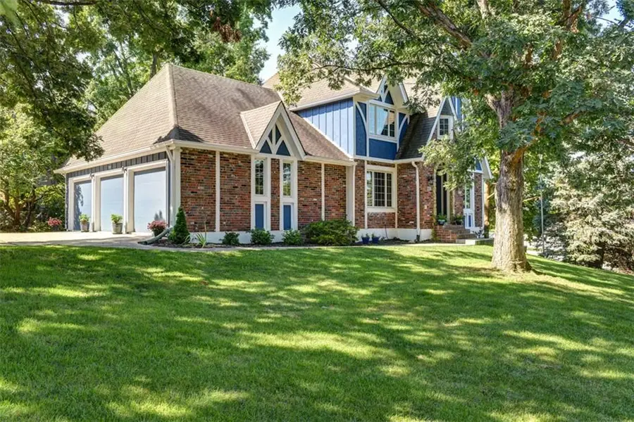 719 White Oak Lane, Gallatin, MO 64116 - #2