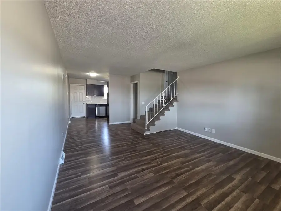 909 N Jan Mar Street, Olathe, KS 66061 - #2