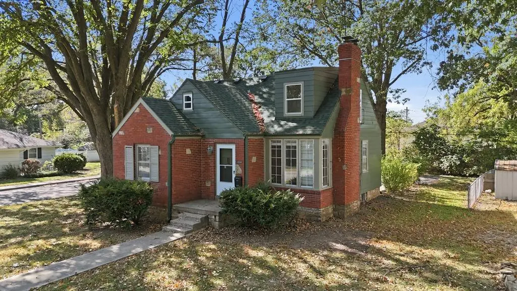 4920 Birch Street, Roeland Park, KS 66205 - #1