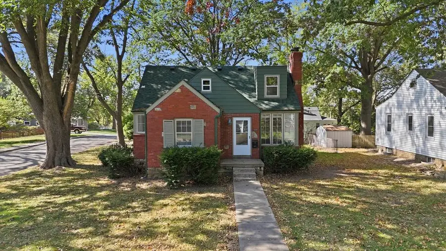 4920 Birch Street, Roeland Park, KS 66205 - #2