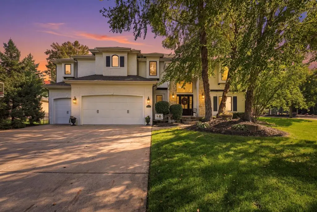 16253 Stearns Street, Overland Park, KS 66221 - #1