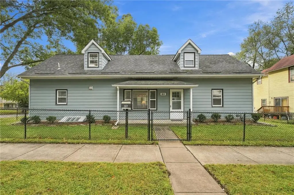 801 Osage Street, Leavenworth, KS 66048 - #1