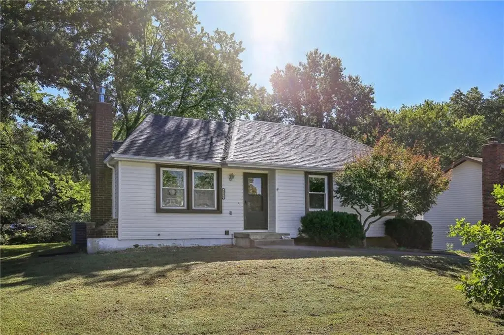 2106 Antioch Street, Clinton, MO 64735 - #1