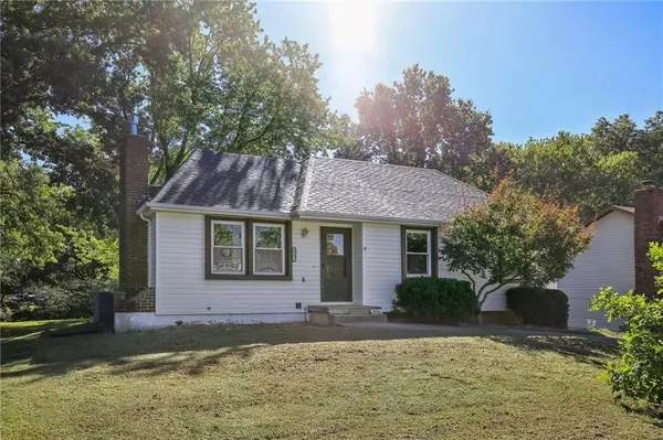 2106 Antioch Street, Clinton, MO 64735