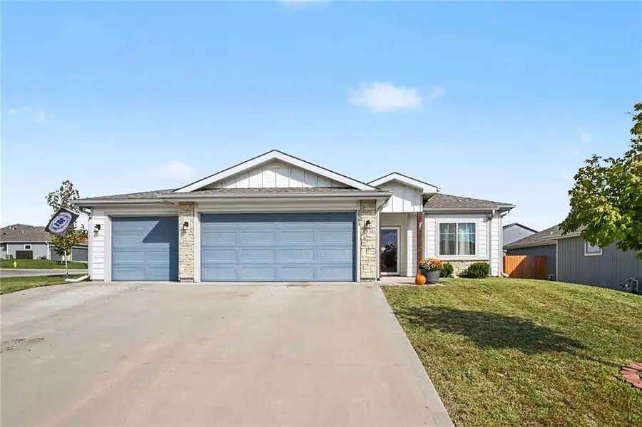 2504 E 26th Street, Lawrence, KS 66046 - #3