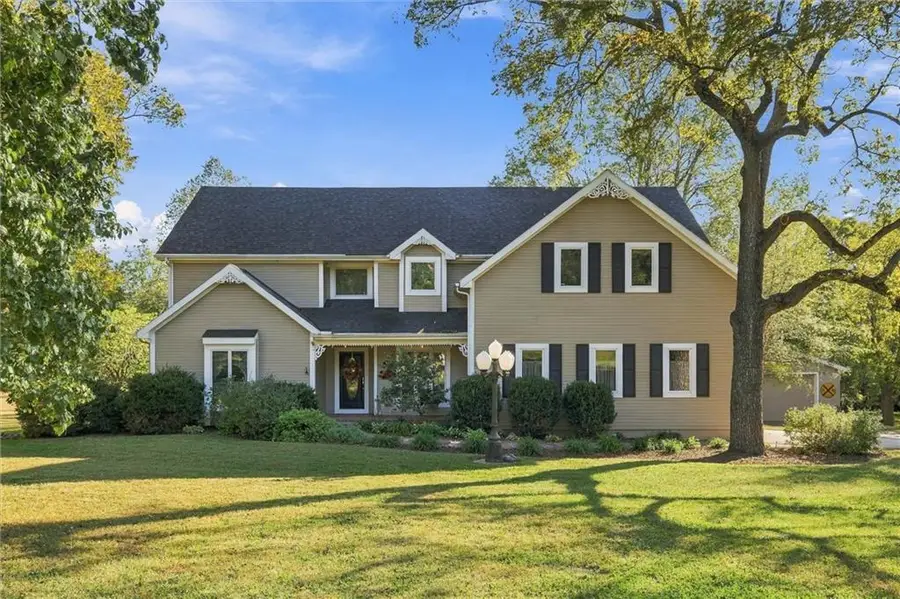 201 N 3rd Street, Louisburg, KS 66053 - #2