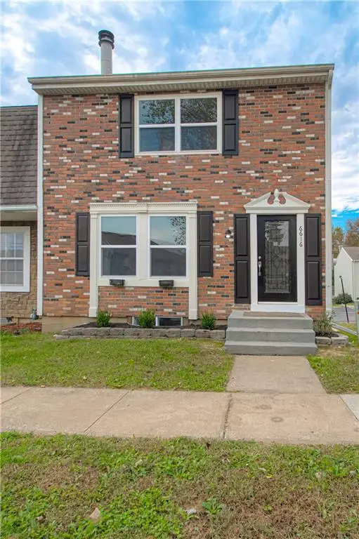 6616 E 128th Street, Grandview, MO 64030