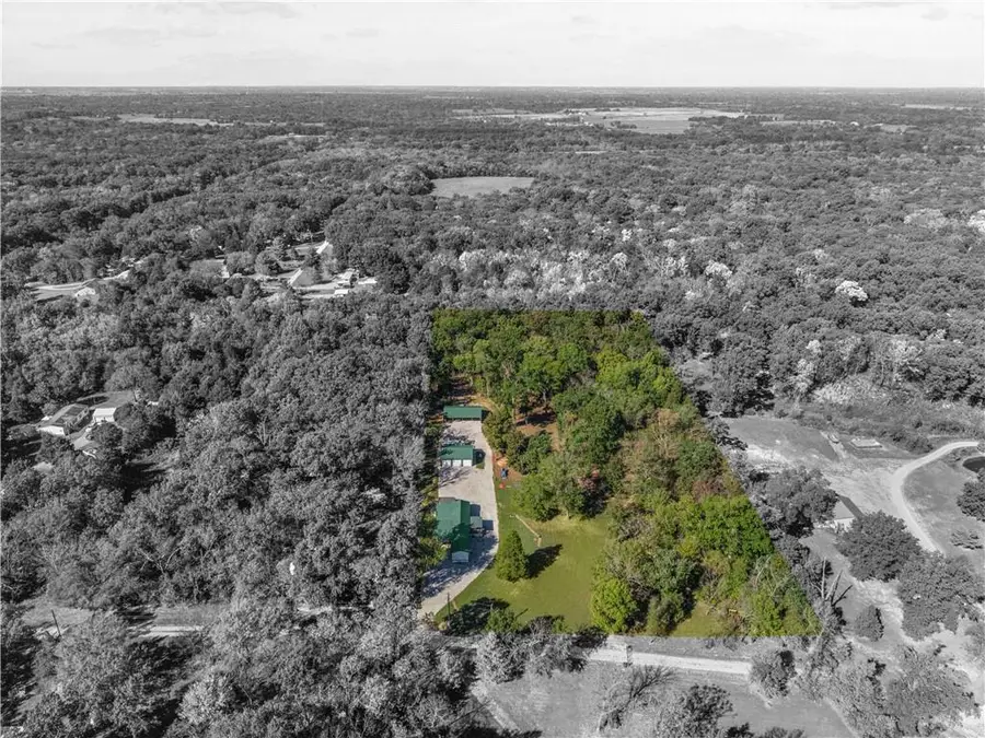 977 SE 87p Road, Deepwater, MO 64740 - #3