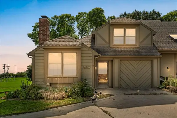 4217 Wimbledon Drive, Lawrence, KS 66047