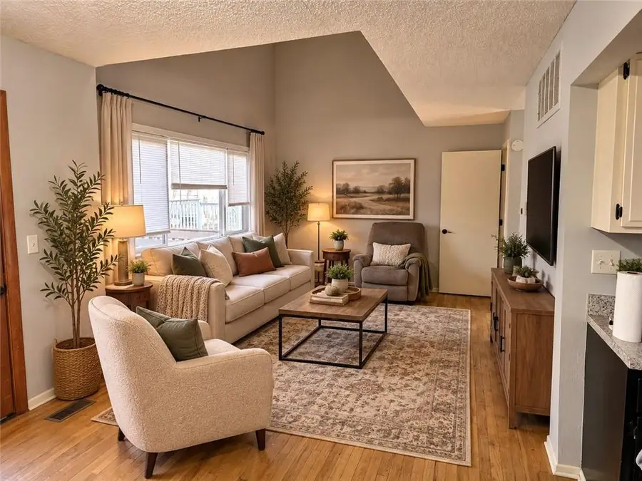 255 N Michigan Street #4, Lawrence, KS 66044 - #2
