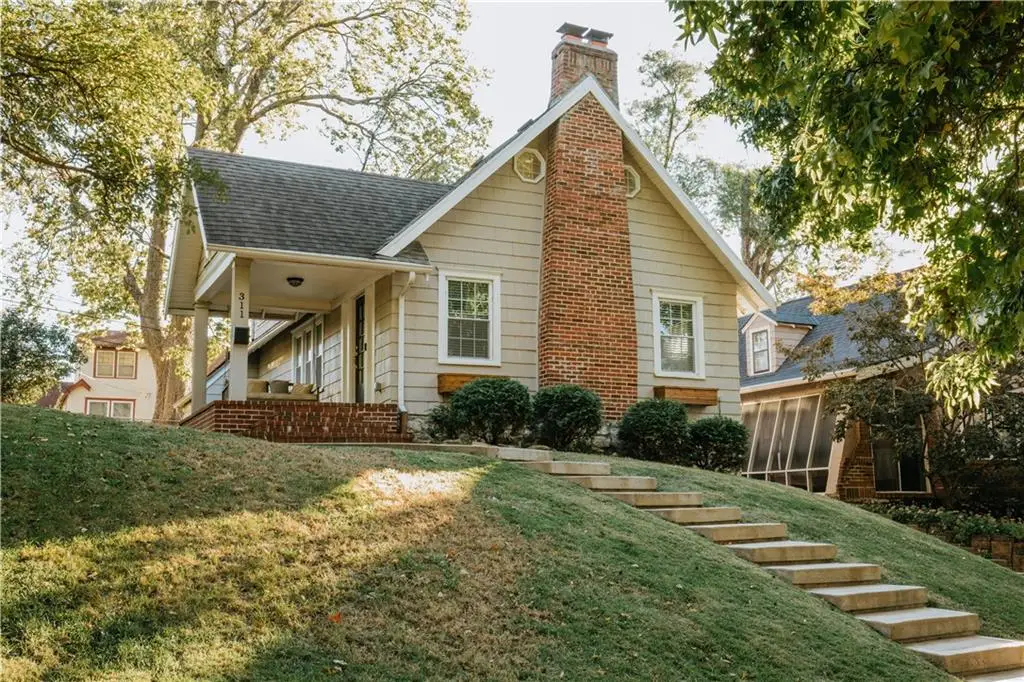 311 E Dartmouth Road, Kansas City, MO 64113 - #1