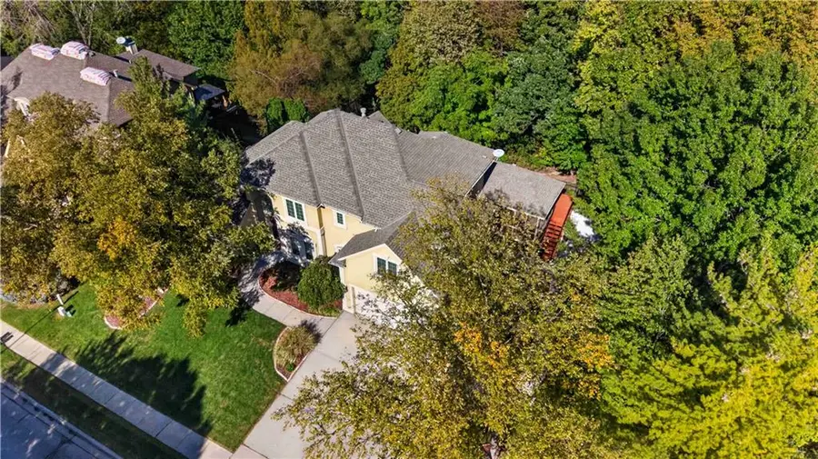 6119 S National Drive, Parkville, MO 64152 - #3
