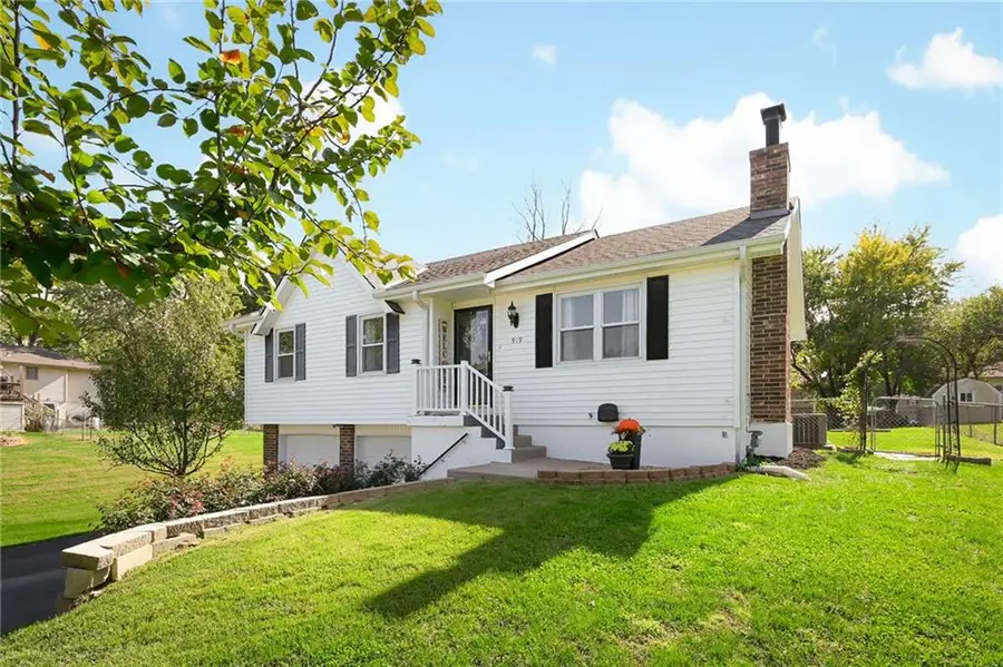 919 Ne 114th Street, Kansas City, MO 64155 - #2