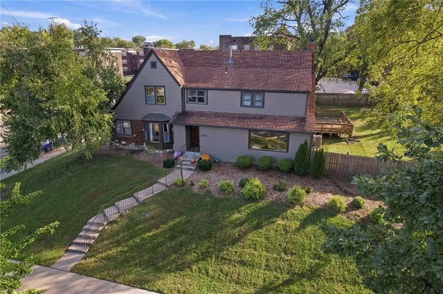 801 Valentine Road, Kansas City, MO 64111 - #3