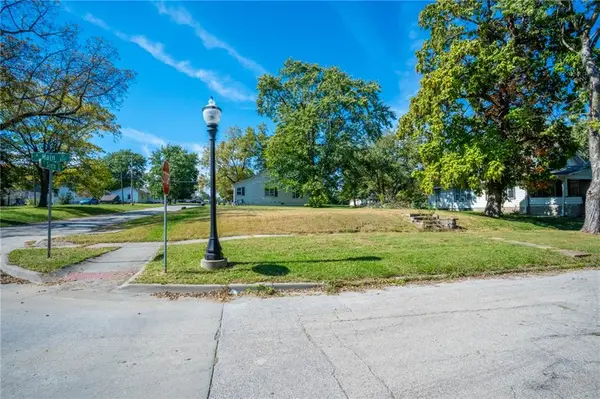 601 N Main Street, Cameron, MO 64429