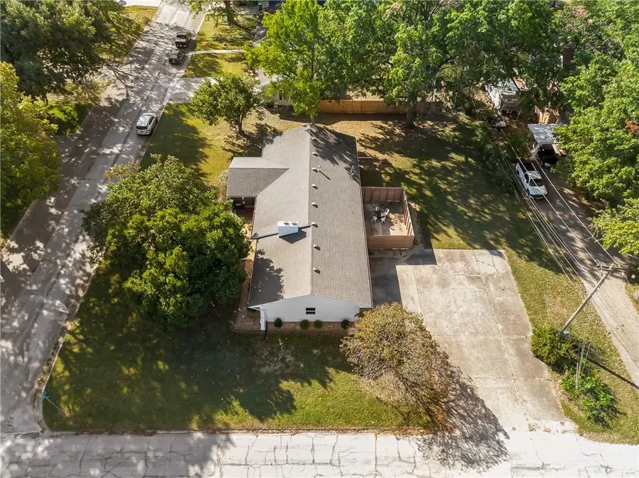 700 Parkview Street, Butler, MO 64730 - #3