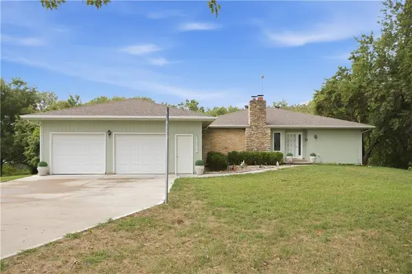 28140 Hospital Drive, Paola, KS 66071