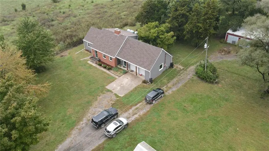 9700 W 319th Street, Louisburg, KS 66053 - #3