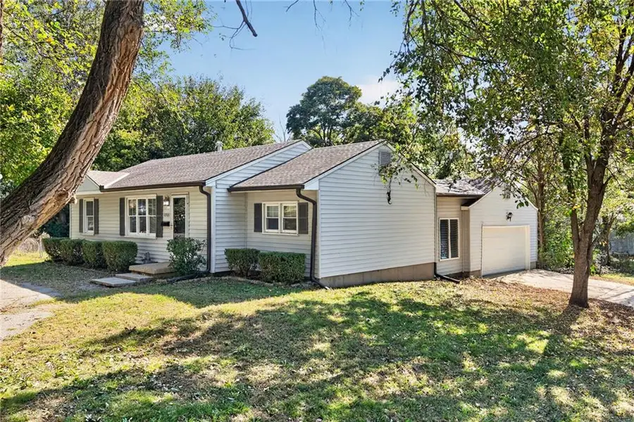10901 E 81st Terrace, Raytown, MO 64138 - #3