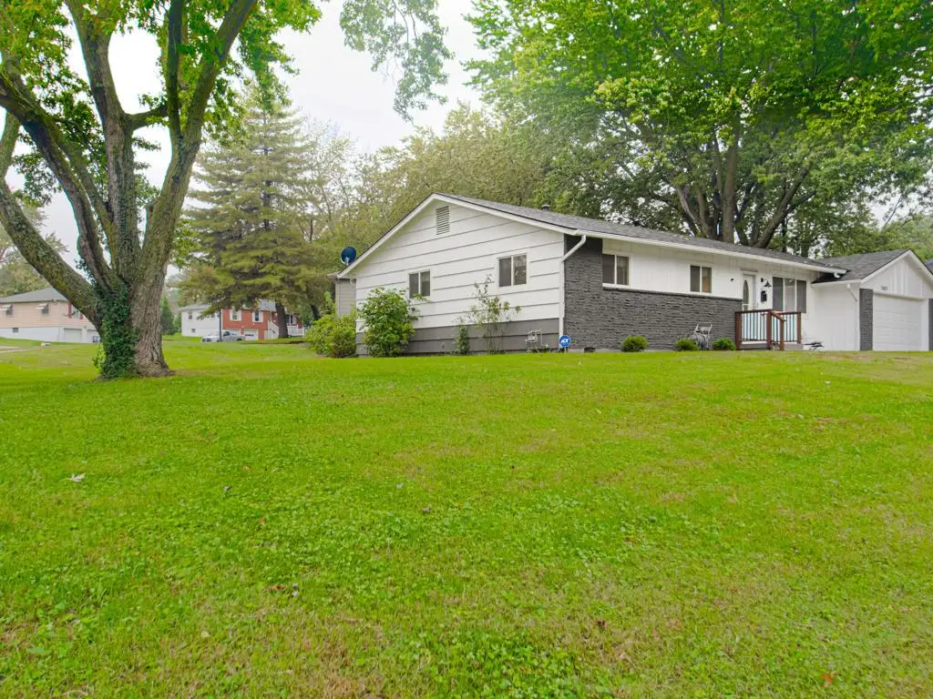 13021 E 40th Terrace S, Independence, MO 64055 - #1