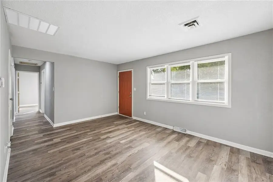 11305 Mckinley Avenue, Kansas City, MO 64134 - #3