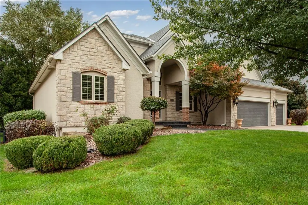 205 SW Lewis Court, Lees Summit, MO 64081 - #1