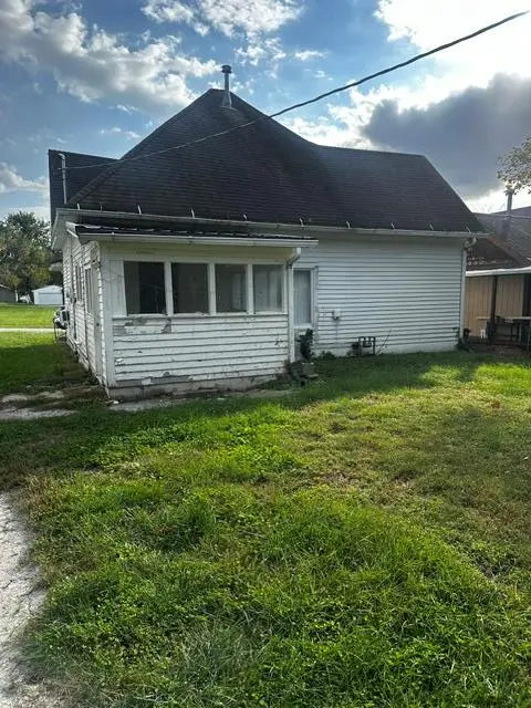 212 Seventh Street, Cameron, MO 64429 - #2
