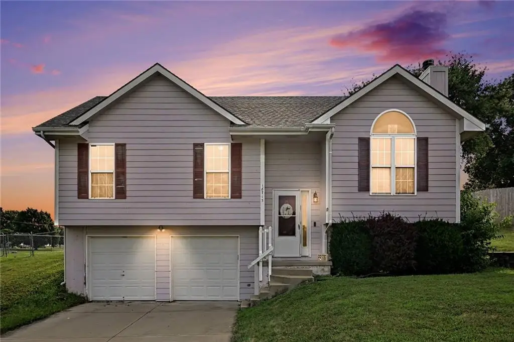 18713 Primrose Street, Smithville, MO 64089 - #1