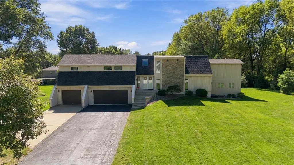 14927 S Caenen Lane, Olathe, KS 66062 - #1