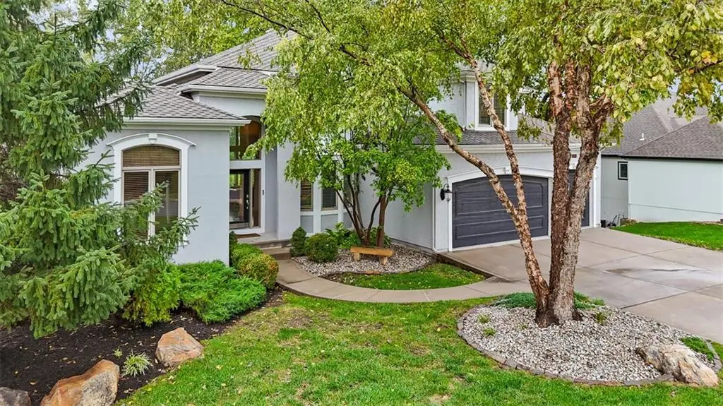 9920 Skyview Lane, Lenexa, KS 66220 - #1